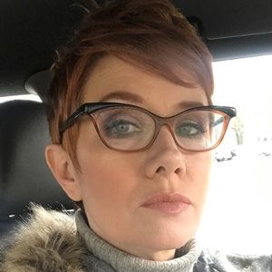 Meet your Posher, Lynette